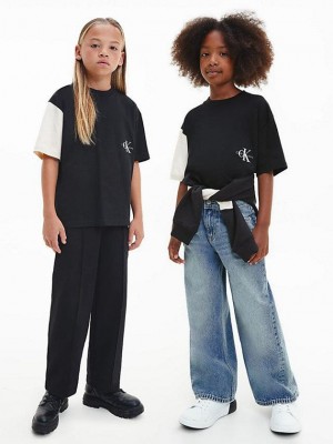 Black Calvin Klein Unisex Oversized Colourblock Girls's T-Shirt | QOXD-24705