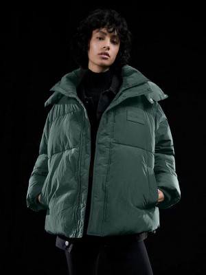Green Calvin Klein Unisex Padded Puffer Men Jacket | VREX-52176