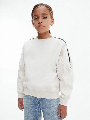 White Calvin Klein Relaxed Skater Boys's Sweatshirt | IWFO-47238