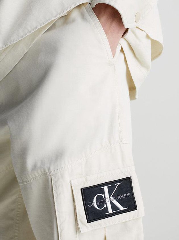 Beige Calvin Klein Relaxed Cotton Twill Cargo Men Pants | TXKI-26480