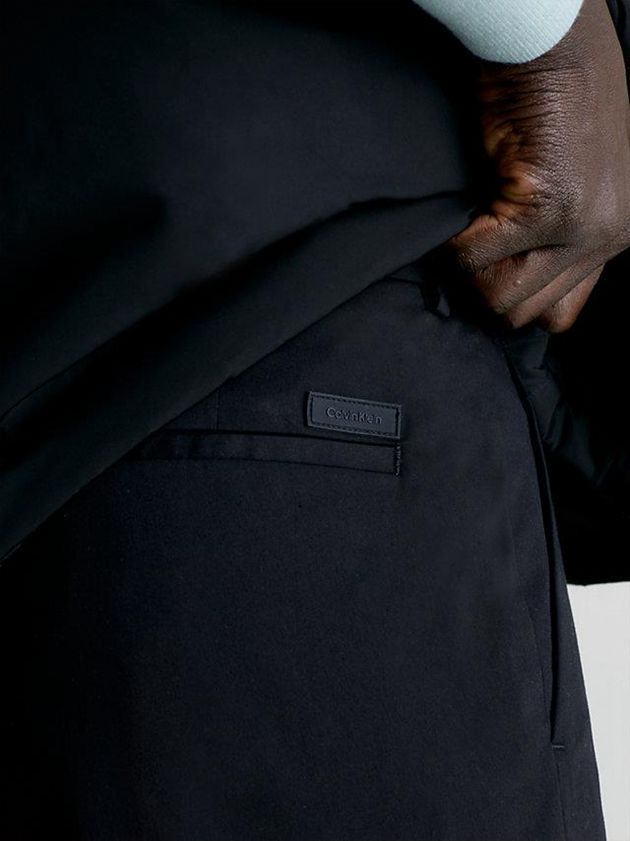 Black Calvin Klein Crinkle Stretch Cargo Men Pants | SYQE-26390