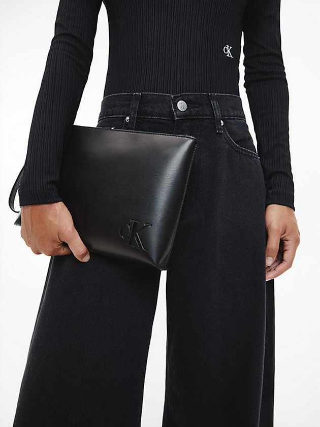 Black Calvin Klein Makeup And Key Fob Gift Set Women Bags | NPHV-06579