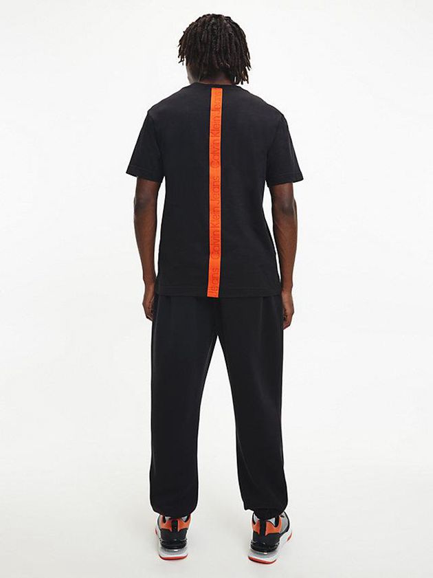 Black Calvin Klein Relaxed Logo Tape Men T-Shirt | WTZC-23971