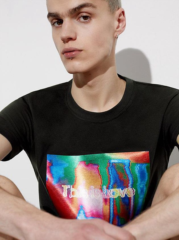 Black Calvin Klein Slim - Pride Men T-Shirt | AMBI-98205