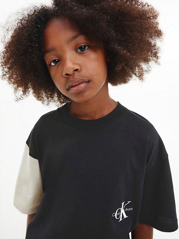 Black Calvin Klein Unisex Oversized Colourblock Girls's T-Shirt | QOXD-24705