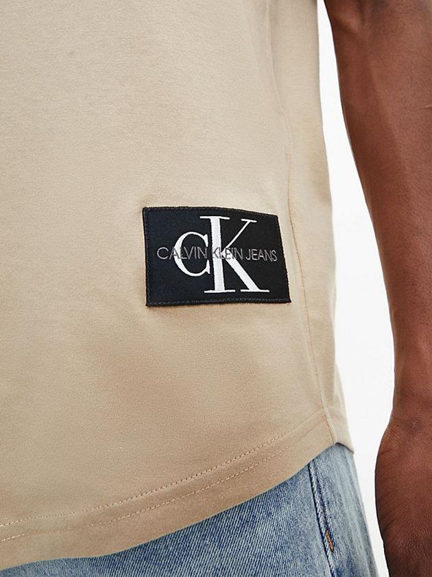 Khaki Calvin Klein Organic Cotton Badge Men T-Shirt | EMBZ-10529