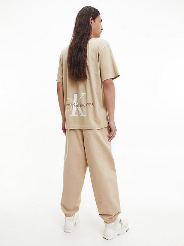 Khaki Calvin Klein Relaxed Back Logo Men T-Shirt | UGBY-04963