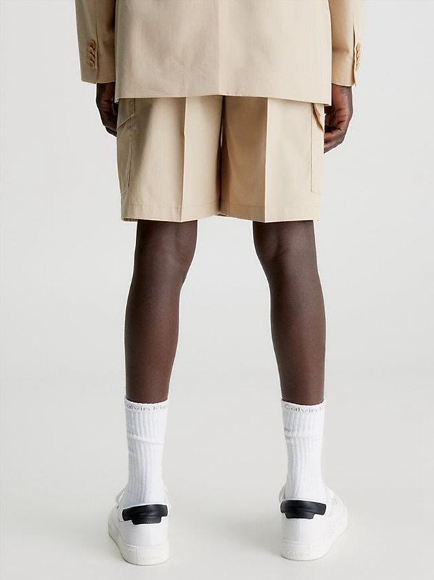 Khaki Calvin Klein Relaxed Pleated Cargo Men Shorts | RVBM-45217