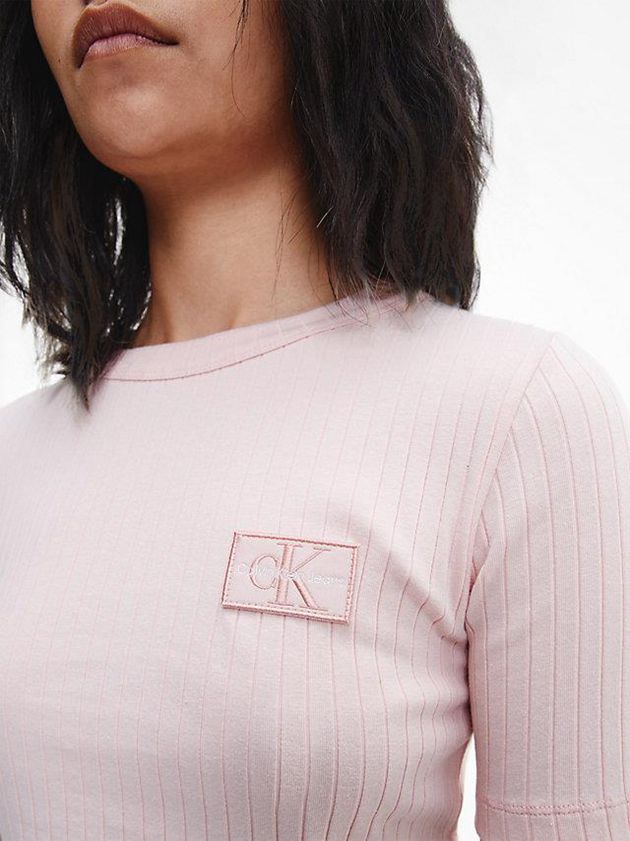 Pink Calvin Klein Slim Cropped Badge Women T-Shirt | BSQX-04915