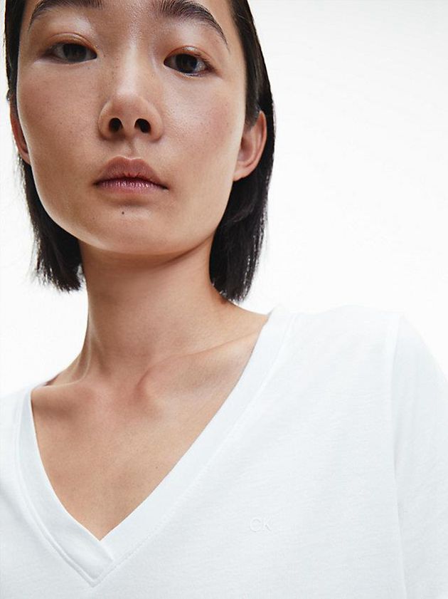 White Calvin Klein Essential V-Neck Women T-Shirt | QUXE-87032