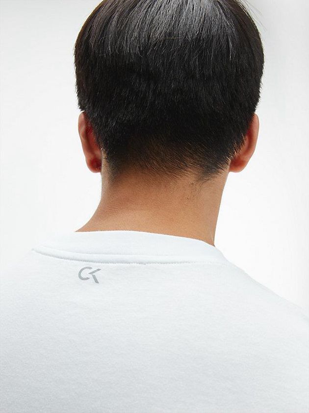 White Calvin Klein Long Sleeve Logo Gym Men T-Shirt | VWLF-96327