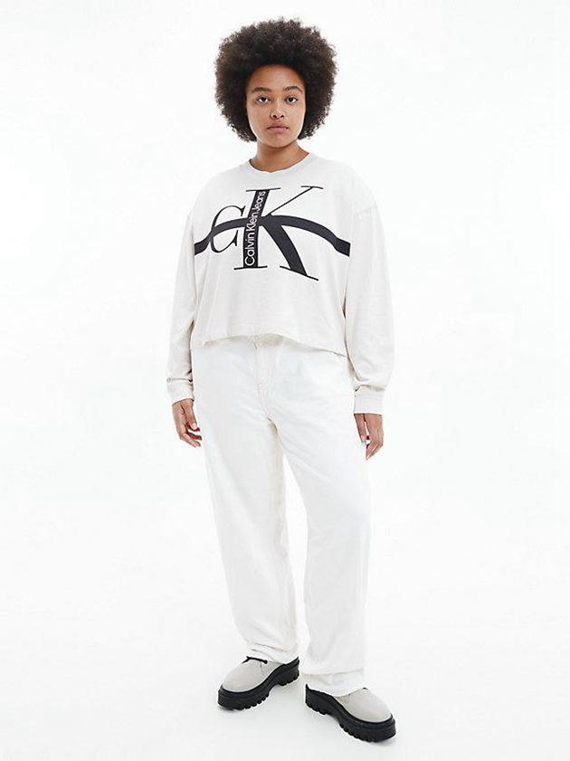 White Calvin Klein Relaxed Long Sleeve Logo Women T-Shirt | QEYA-83976