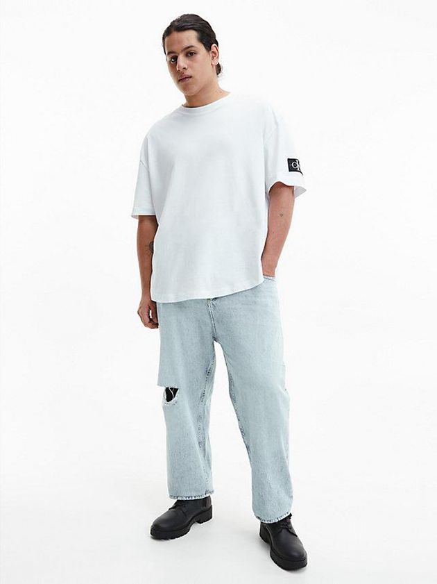 White Calvin Klein Relaxed Monogram Badge Men T-Shirt | RIAT-23149
