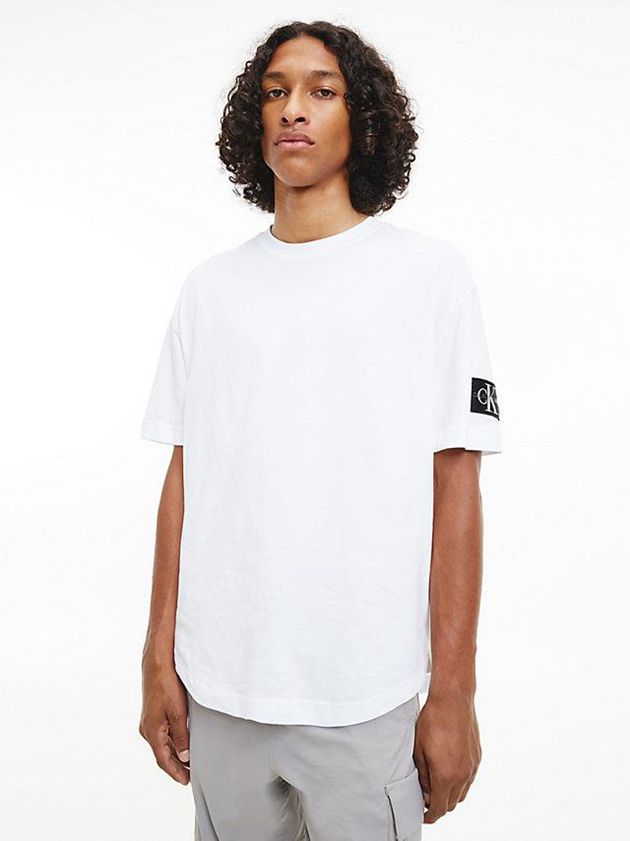 White Calvin Klein Relaxed Monogram Badge Men T-Shirt | RIAT-23149