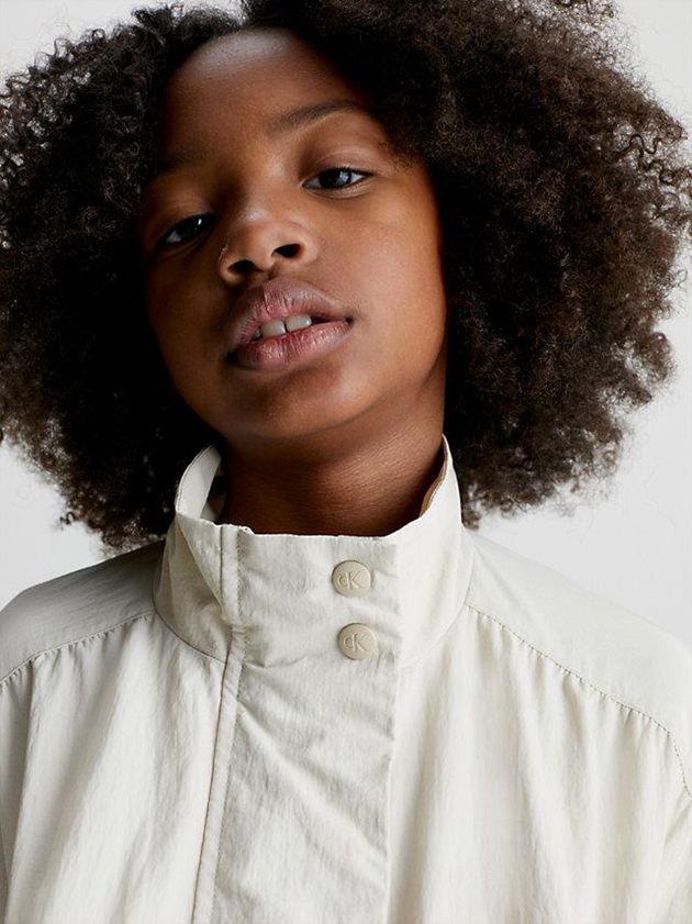 White Calvin Klein Relaxed Recycled Nylon Girls's Jacket | WFVJ-16504