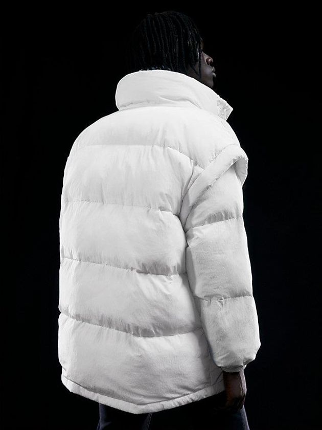 White Calvin Klein Unisex Oversized Puffer Men Vest | CIJK-53407